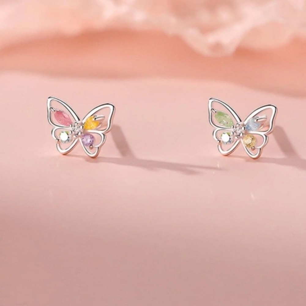 Sterling Silver .925 Butterfly 🦋 Stud Earrings